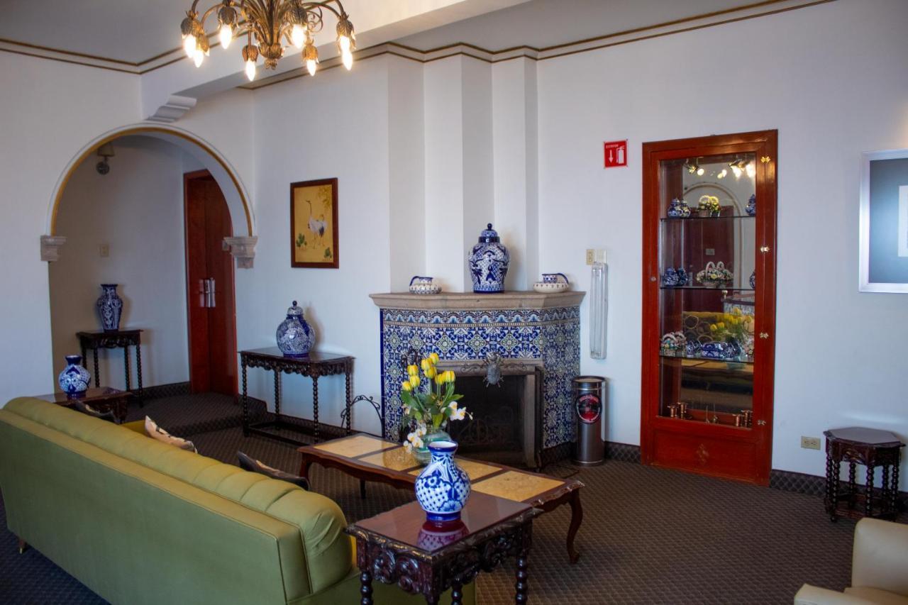 Отель Mansion Mijashe Wellness & Travel House Морелия Экстерьер фото